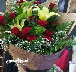  7 مكتب وكرسي للبيع