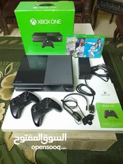  1 اكس بوكس 1 من شركة مايكروسوفت  جميع اغراضه جديد