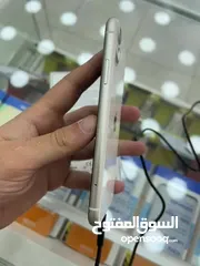  8 Iphone 11 128gأيفون 11