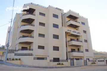  26 شقة أرضيه للبيع في اجمل مناطق شفا بدران مع ترس و مدخل خاص