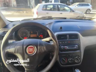  5 فيات بونتو 2011