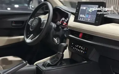  5 Toyota Yaris 2023 ( under warranty till 2026)