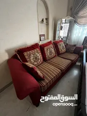  1 كراسي حمراء للبيع