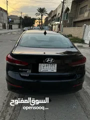  3 هيونداي إلنترا