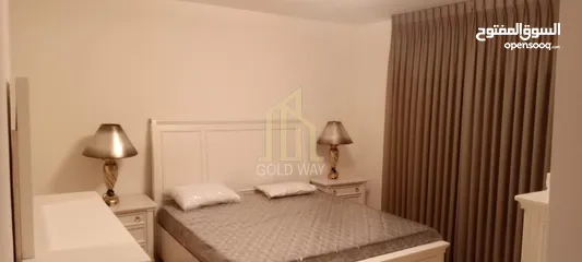  3 في أرقى مناطق عبدون شقة طابق ثالث 210م لم تسكن بسعر مميز / ref 7050