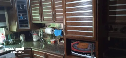  3 عمارة مكونة من طابقين للبيع تصلح لبناء ثلاث طوابق اضافية تم تنزيل السعر