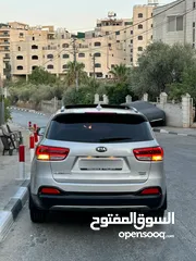  11 KIA    SORENTO    2017    2,2 Desil