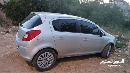  4 اوبل كورسا