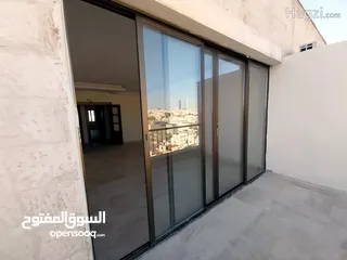  4 شقة 190م مميزة قرب كوزمو السابع مع روف باطلاله بنوراميه رائعة ( Property ID : 30559 )