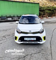  2 كيا بيكانتو 2018  GT فل اضافات فتحة سقف