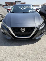  7 Nissan Altima SL 2020