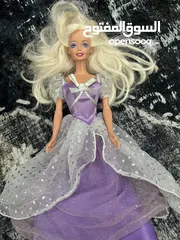 5 Barbie doll