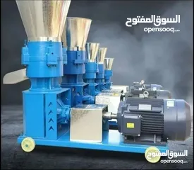  3 ماكنة كبس وتصنيع الاعلاف ( مكبس )