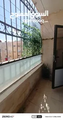  30 للبيع شقه طابقيه اسكان جديد وحالة شقه ممتاز جدا بحاجه لدهان فقط 3 غرف ومعيشى ومنهم غرفه ماستر ......