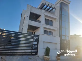  1 شقة طابقية فاخرة للبيع