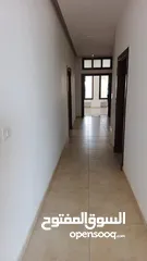  3 شقة مميزة جداً للبيع الطابق الارضي مساحة الشقة الكلية 337م  مع ترس 150م/ خلدا