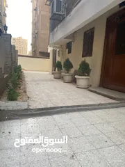  1 عماره للبيع 650م بالمنطقه الثامنه خلف اولادرجب