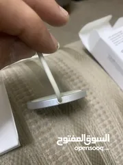  4 شاحن ايفون اصلي