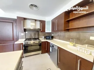  9 شقة للايجار في الدوار الخامس  ( Property 32746 ) سنوي فقط