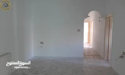  10 شقة مميزة للبيع في تلاع العلي  - خلف السلطان طابق ثاني 179م بسعر مغري