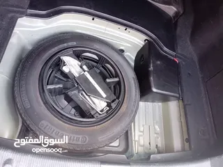  6 مرسيدس C200 للبيع