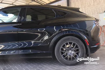  18 Ford Mustang Mach e 2021 premium