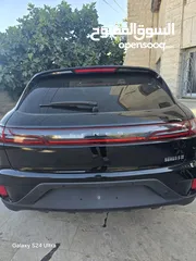  1 سيريس 5 للبيع عالكاش بسعر مغري