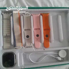  2 ساعه ذكيه ناقصه جلدتين مستعمله بحال الجيد