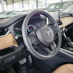  10 Toyota Rav4 2023 XLE PREMIUM