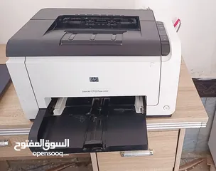  2 طابعه hp cp 1025 مستعمل احبارهن ربع بيها سعر احبارها باودر ب40 الف رقمي للتواصل معي