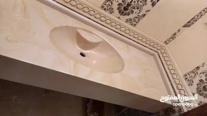  18 الرخام الصناعي رمز للجمال والجودة