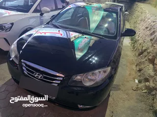  8 هونداي إلنترا للبيع