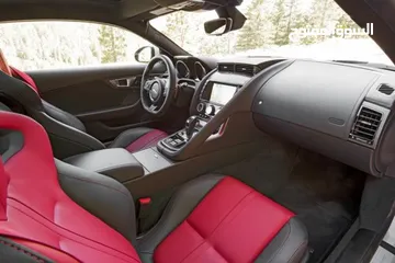  4 Jaguar F Type R Supercharged V8