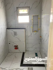  1 بليط وكافة أعمال السيراميك والرخام والجرانيت وبديل الرخام والخشب وكافة الصيانة الداخلية بكل مايلزم