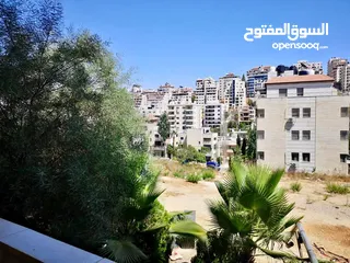  6 شقة للبيع في عين منجد رام الله مطلة على جبل المصيون مشرفة على منظر جميل مرتفع في مدينة رام الله