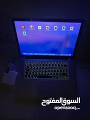  6 MAC BOOK PRO رفيع موصفات قويه Core i7 RAM 16 HARD 500 SSD
