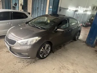  1 كيا سيراتوو 2013 عالحررررق كاااش