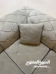  4 كورنر للبيع لون بيج