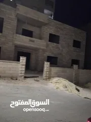 9 منزل مستقل طابقين عظم للبيع بسعر مغري