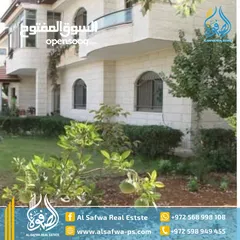  7 فيلا مميزة جدا للايجار قرب  لازود