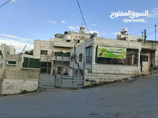  1 عماره سكنيه و دكان في قرية بيت فجار للبيع