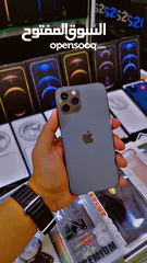  12 عرض خااص : iPhone 12pro 128gb هواتف نظيفة جدا بحالة الوكالة بدون اي شموخ و بدون اي مشاكل مع ملحقاتها