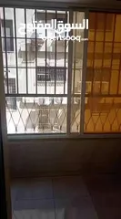 13 شقة للبيع بالقرب من دوار القبة طابق اول حي هادىء