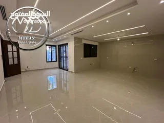  17 شقق أرضية و طوابق مكررة جديدة للبيع في أجمل مواقع الكرسي مساحات 185م & 210م تشطيبات و ديكورات فاخرة