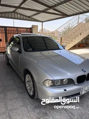 3 BMW 525 2003