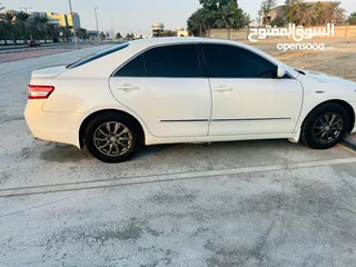  8 Toyota Camry 2011