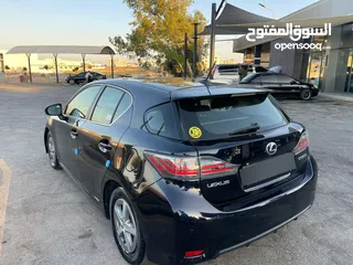  21 لكزس CT200 موديل 2012 فحص 3 جيد  وارد أوروبي   ممشى قليل 108 الف km
