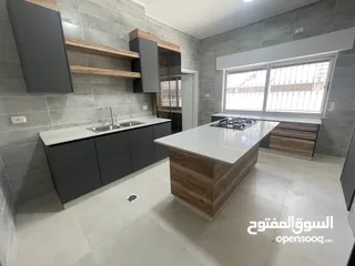  10 Fully Renovated Villa for rent in Shmesani ( Property 39160 )-174787713