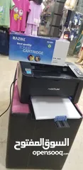  2 طابعة ليزر ويرلس اسود شبه جديدة مع حبر جديد فل   .