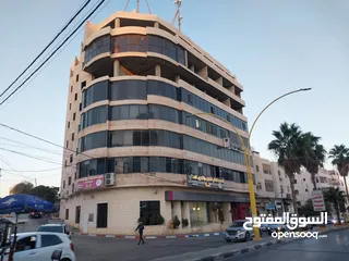  2 3 مكاتب للبيع الخليل - دورا / مطلين على الشارع الرئيسي